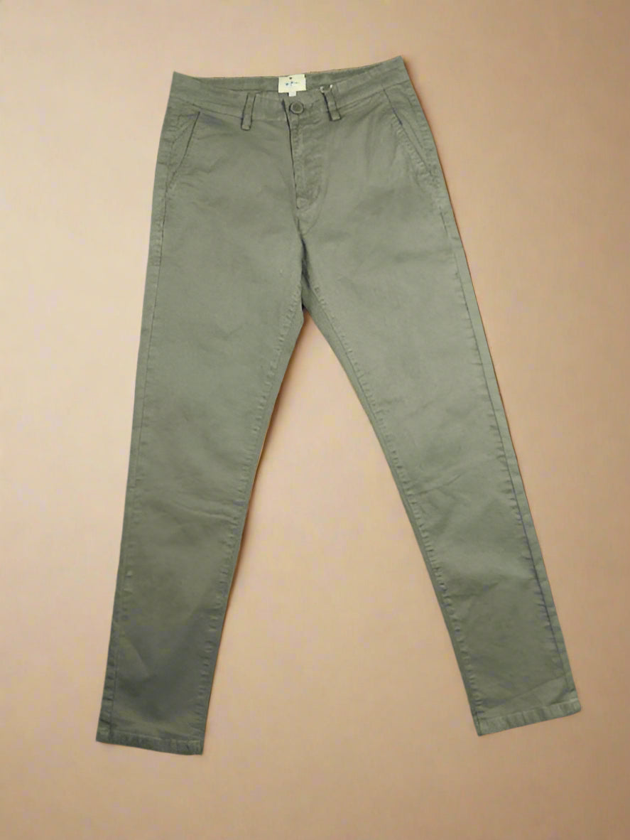 Pepe Jeans export chino (US brand)| Olive colour