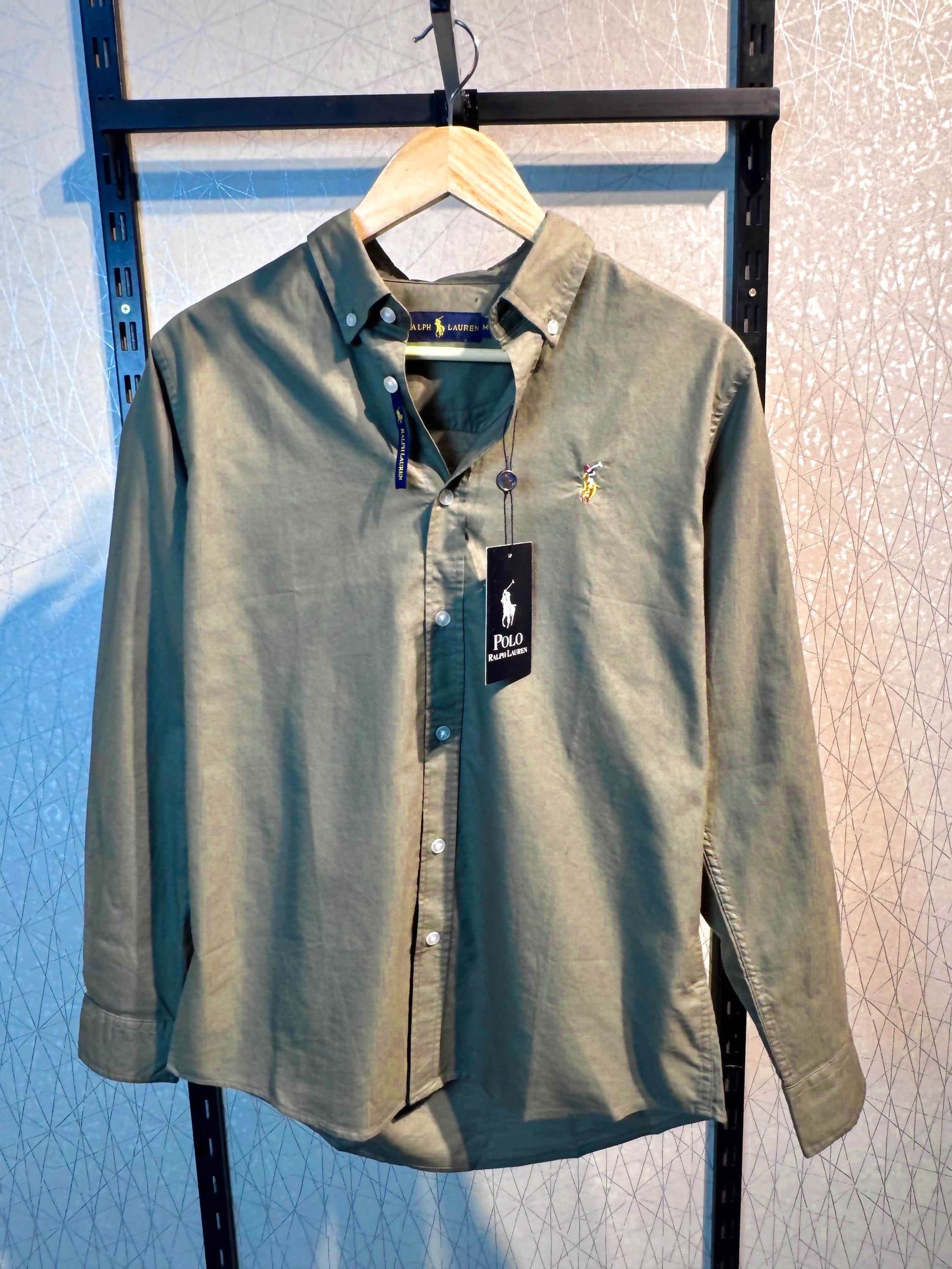 The Windsor Series | Light Olive