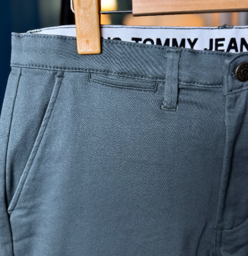 Tommy Jeans | Olive